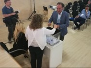 Lito Rodríguez votando