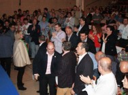 A punto de empezar el acto