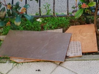 Las cosas un poco más a la derecha...