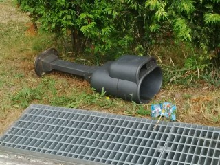 Papelera caída en combate