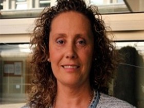 El PP insta al Principado a desarrollar apartamentos para mayores en Turón