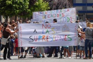 El PP exige a la Consejería de Educación que rectifique y mantenga una de las tres profesoras suprimidas en el C.P Aniceto Sela.