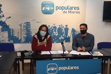 El PP acusa a IU de subir impuestos “para tener 12 millones en el banco”