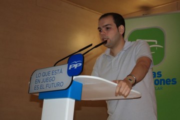 Nuevas Generaciones acusa al Ayuntamiento de Mieres de negar la participación a los jóvenes en el Concejo.