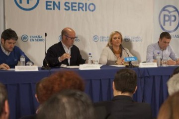 Mercedes Fernández: 